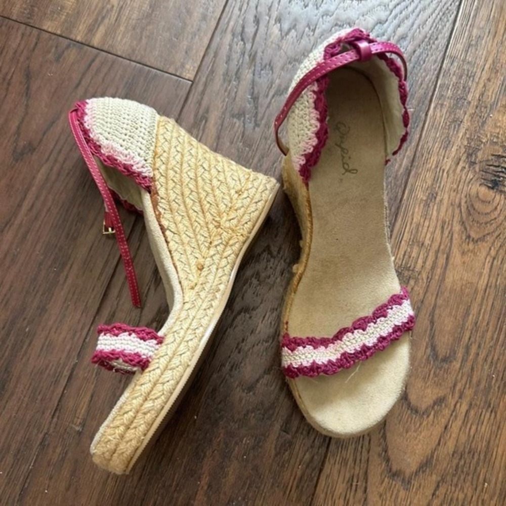 Y2K rose colored, crocheted wedges